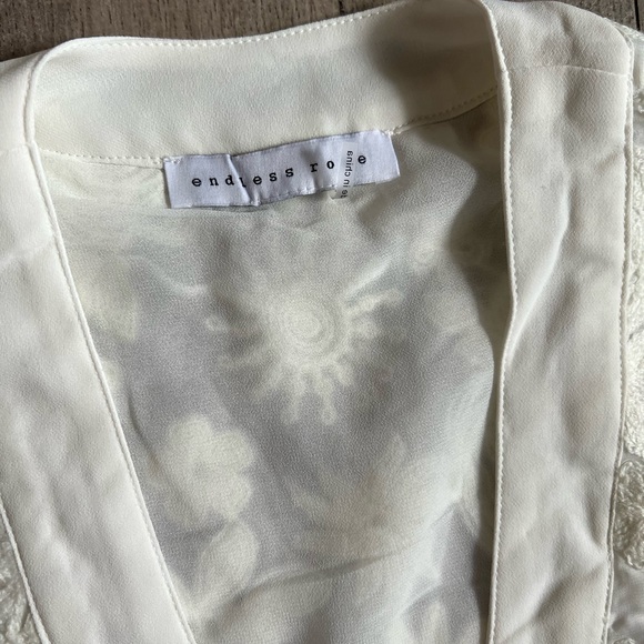 Kimono Style Summer Blazer with Embroidery - Picture 4 of 5